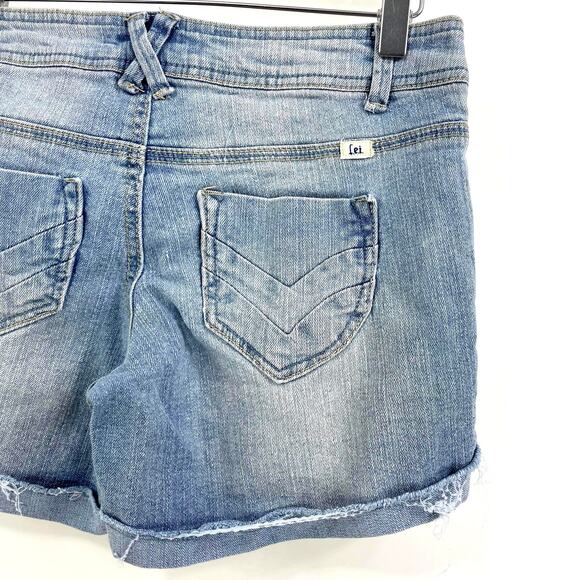 00s LEI Vintage Blue Light Wash Denim Shorts - Picture 6 of 7
